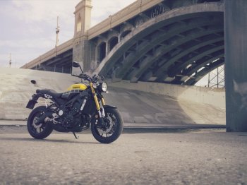 Новый мотоцикл Yamaha XSR900 2016